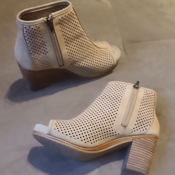 Hush Puppies Beige Perforated Ankle Booties - Picture 8 of 9